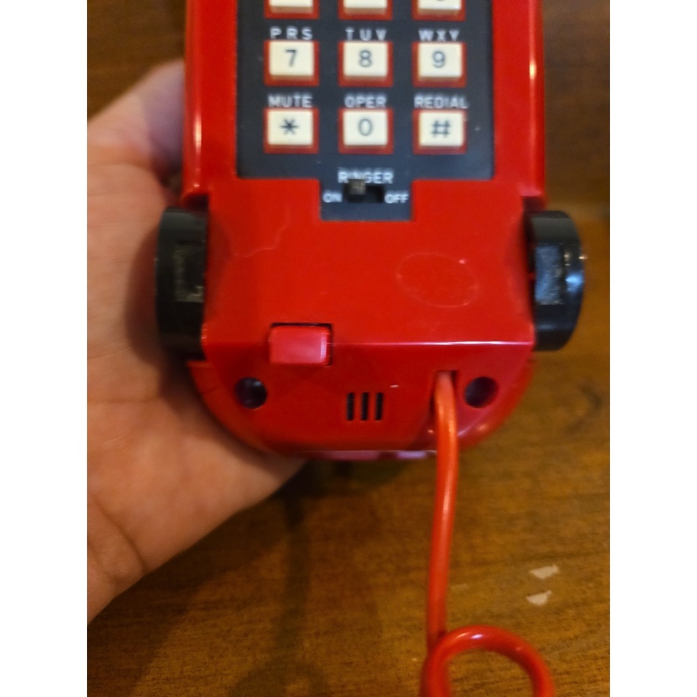Vintage 1985 Telephone Dialfone Red Sport Car Auto Novelty RC22 Phone Hong Kong - Picture 7 of 9
